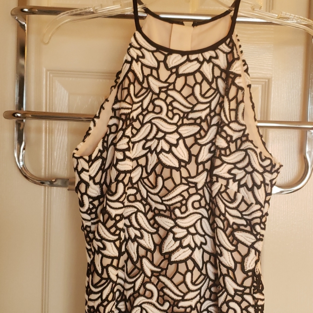 Dress - Picture 2 of 5